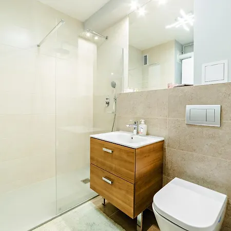 Appartement Wonder - Z Garazem, Ogrodkiem, Miejscem Na Grilla I Widokiem Na Karkonosze Karpacz