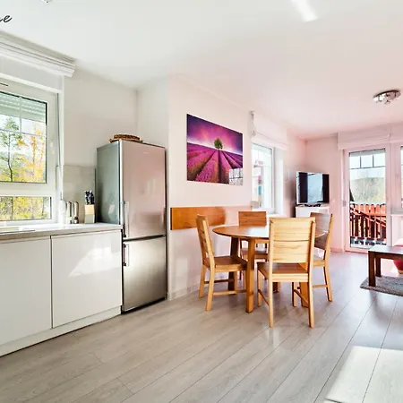 Wonder - Z Garazem, Ogrodkiem, Miejscem Na Grilla I Widokiem Na Karkonosze